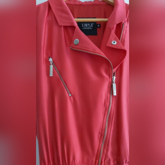 Raspberry -Red Dress - Picture 3 of 7